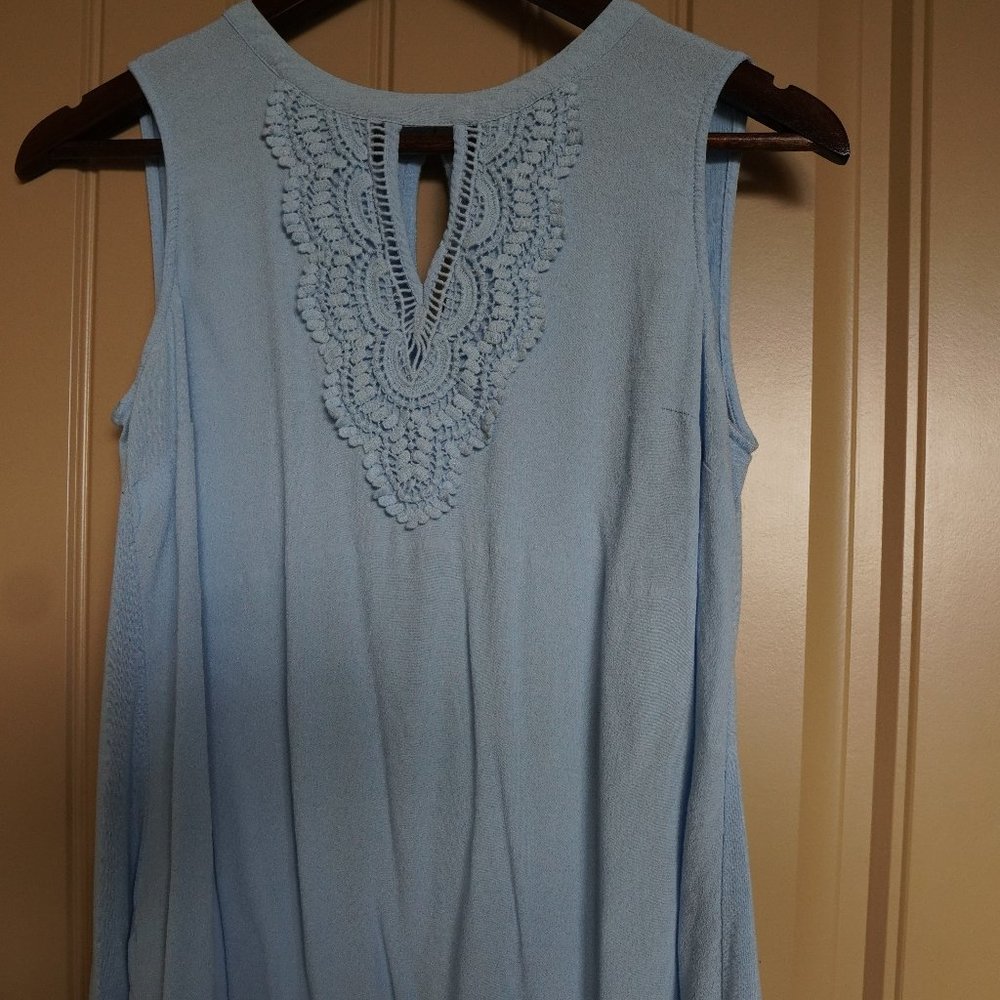 Pale Sky Sleeveless Light Blue Tank top with Lace Detail Size M
